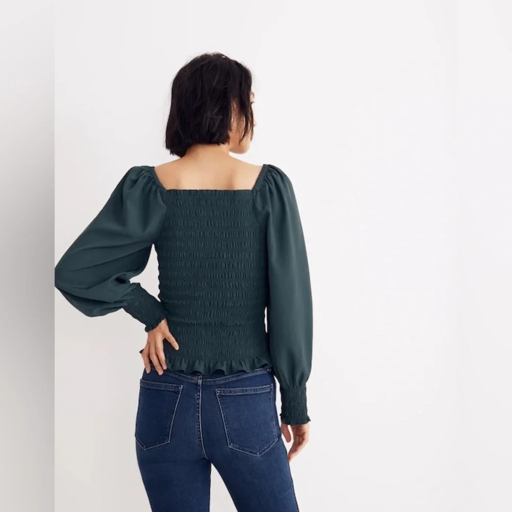 Madewell Lucie Bubble Sleeve Smocked Top in Dark Green